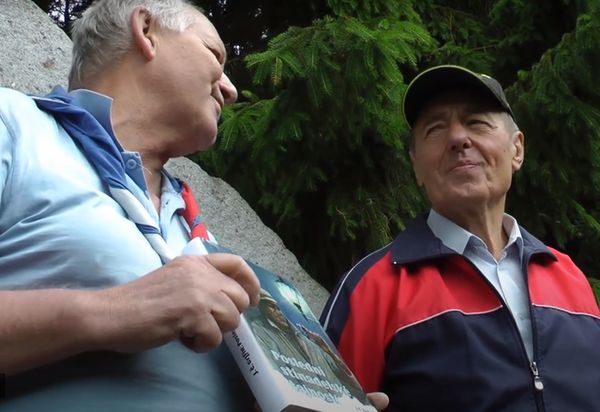 Josef �ervinka - Grifin a Slavomil Janov, Slune�n� z�toka 20