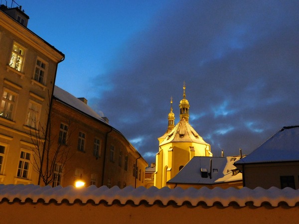 Ve�er sv�tel 17.12.2022